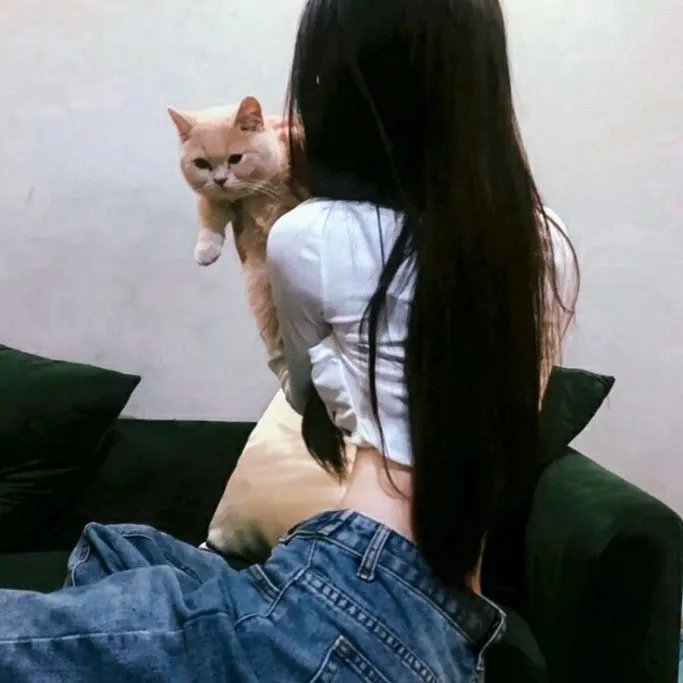 拉.拉